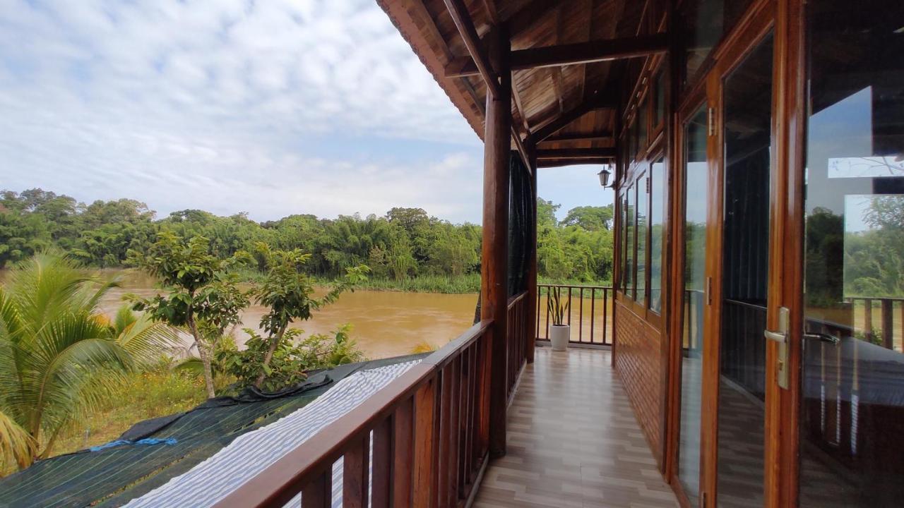 Homestay Dat Viet Cat Tien Exterior photo